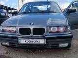 BMW 320 1991 годаүшін1 000 000 тг. в Сатпаев