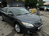 Toyota Camry 2009 года за 7 700 000 тг. в Алматы – фото 2