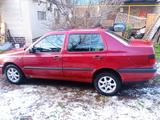 Volkswagen Vento 1995 года за 1 495 000 тг. в Алматы – фото 2