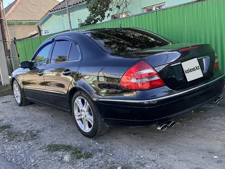 Mercedes-Benz E 320 2003 года за 5 800 000 тг. в Талдыкорган – фото 6