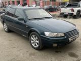 Toyota Camry 1997 годаfor2 600 000 тг. в Атырау – фото 2