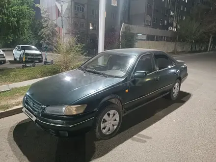 Toyota Camry 1997 года за 2 600 000 тг. в Алматы – фото 3