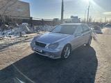 Mercedes-Benz C 240 2001 года за 4 100 000 тг. в Астана – фото 2