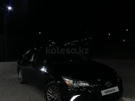 Toyota Camry 2016 года за 9 500 000 тг. в Жанаозен