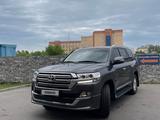 Toyota Land Cruiser 2017 годаfor31 500 000 тг. в Астана – фото 4