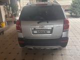 Chevrolet Captiva 2014 года за 7 200 000 тг. в Алматы – фото 2