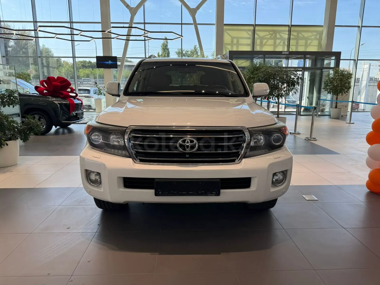 Toyota Land Cruiser, 2014