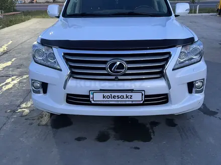 Lexus LX 570 2012 года за 26 000 000 тг. в Актау