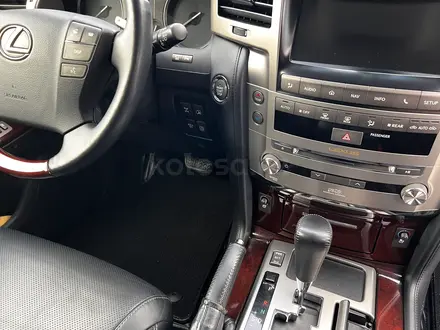 Lexus LX 570 2013 года за 28 400 000 тг. в Алматы – фото 23