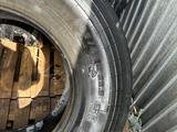 Шины для тягача и полуприцепа за 30 000 тг. в Кызылорда – фото 2
