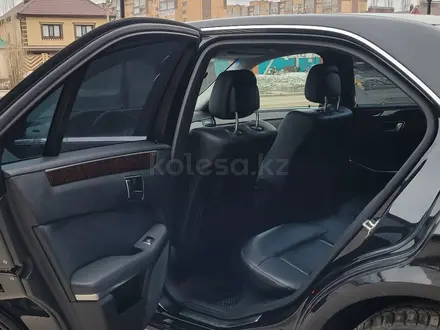 Mercedes-Benz E 200 2012 года за 11 500 000 тг. в Астана – фото 13