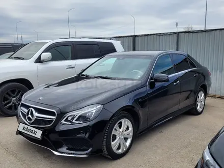 Mercedes-Benz E 200 2012 года за 11 500 000 тг. в Астана