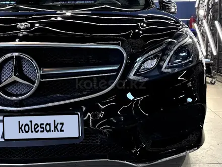 Mercedes-Benz E 200 2012 года за 11 500 000 тг. в Астана – фото 44