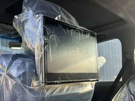 Toyota Land Cruiser Premium 2021 года за 58 500 000 тг. в Актобе – фото 13