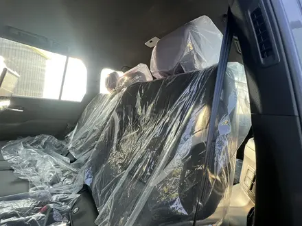 Toyota Land Cruiser Premium 2021 года за 58 500 000 тг. в Актобе – фото 14