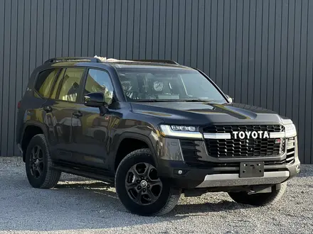 Toyota Land Cruiser Premium 2021 года за 58 500 000 тг. в Актобе – фото 2