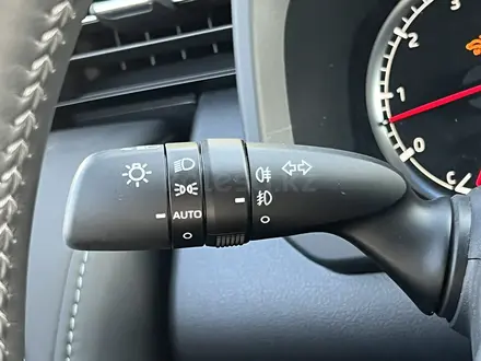 Toyota Land Cruiser Premium 2021 года за 58 500 000 тг. в Актобе – фото 25