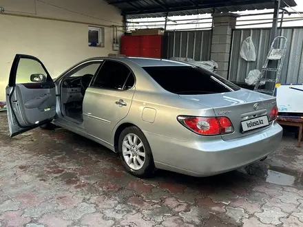 Lexus ES 300 2002 года за 6 500 000 тг. в Алматы – фото 2