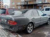 Mercedes-Benz E 280 1997 года за 1 700 000 тг. в Караганда – фото 4