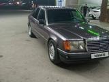 Mercedes-Benz E 260 1991 года за 1 400 000 тг. в Шымкент – фото 3