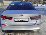 Kia K5 2020 года за 9 500 000 тг. в Алматы – фото 3