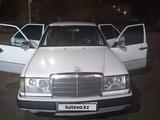 Mercedes-Benz E 200 1990 года за 1 600 000 тг. в Тараз – фото 4