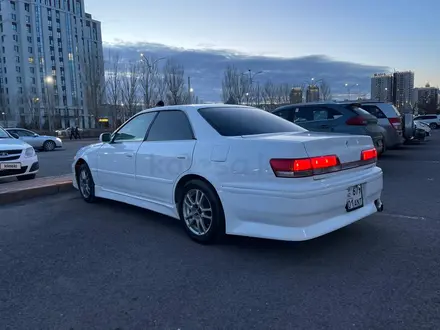 Toyota Mark II 1997 года за 3 600 000 тг. в Астана – фото 2