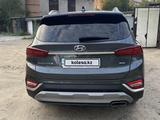 Hyundai Santa Fe 2020 годаүшін13 000 000 тг. в Семей – фото 5