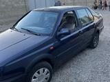 Volkswagen Vento 1992 годаfor1 000 000 тг. в Тараз – фото 3