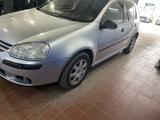 Volkswagen Golf 2007 года за 2 800 000 тг. в Астана – фото 2