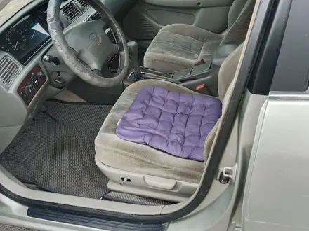 Toyota Camry 2000 года за 2 900 000 тг. в Шымкент – фото 15