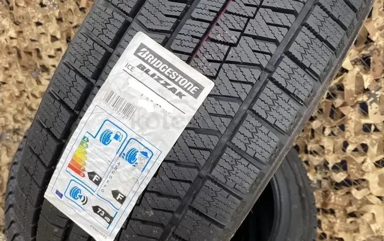 BRIDGESTONE BLIZZAK ICE 245/45 — 275/40 R19 за 125 000 тг. в Алматы