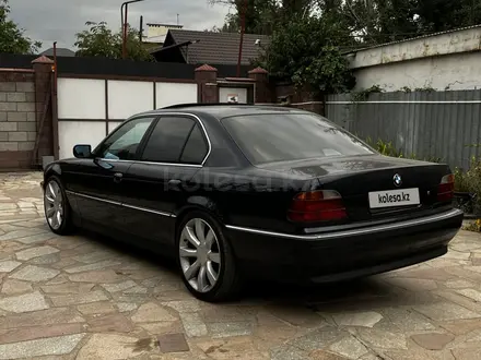 BMW 728 1997 года за 4 200 000 тг. в Алматы – фото 2