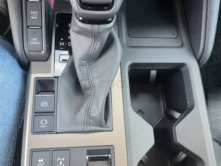 Toyota Land Cruiser Prado 2025 года за 52 899 999 тг. в Актобе – фото 6