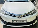 Toyota Corolla 2018 года за 8 500 000 тг. в Алматы