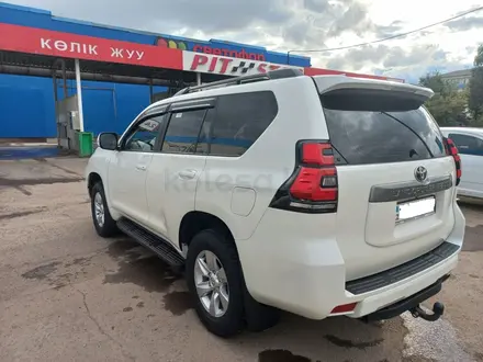 Toyota Land Cruiser Prado 2018 года за 30 000 000 тг. в Астана – фото 2