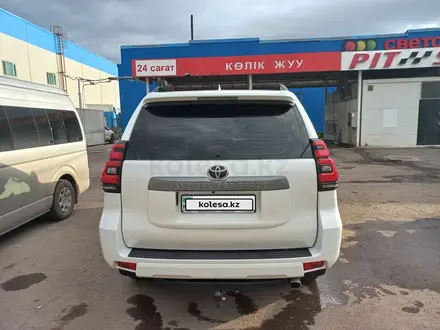 Toyota Land Cruiser Prado 2018 года за 30 000 000 тг. в Астана – фото 6
