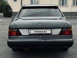 Mercedes-Benz E 230 1990 года за 1 900 000 тг. в Алматы – фото 4