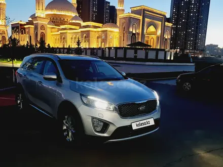 Kia Sorento 2015 года за 8 999 999 тг. в Астана