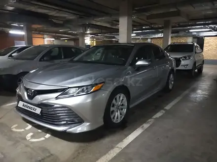 Toyota Camry 2018 года за 12 000 000 тг. в Астана – фото 8