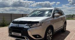 Mitsubishi Outlander 2019 года за 10 500 000 тг. в Астана – фото 2