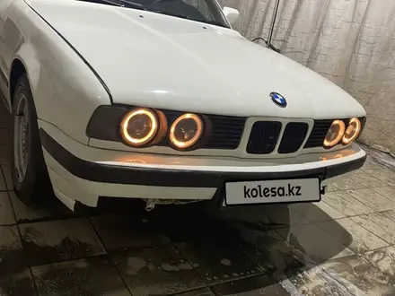 BMW 520 1990 года за 1 200 000 тг. в Караганда – фото 3