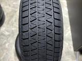 ЯПОНИЯ 2025 Bridgestone 275/65 R17 115R BLIZZAK DM-V3 Winter за 105 000 тг. в Алматы