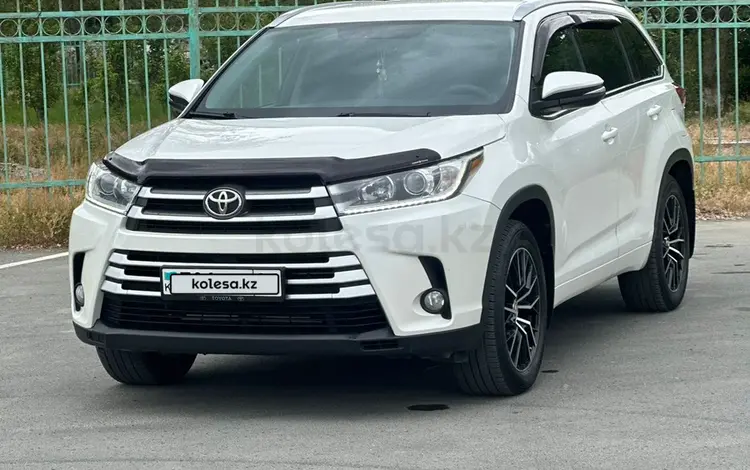 Toyota Highlander 2018 годаүшін18 900 000 тг. в Атырау