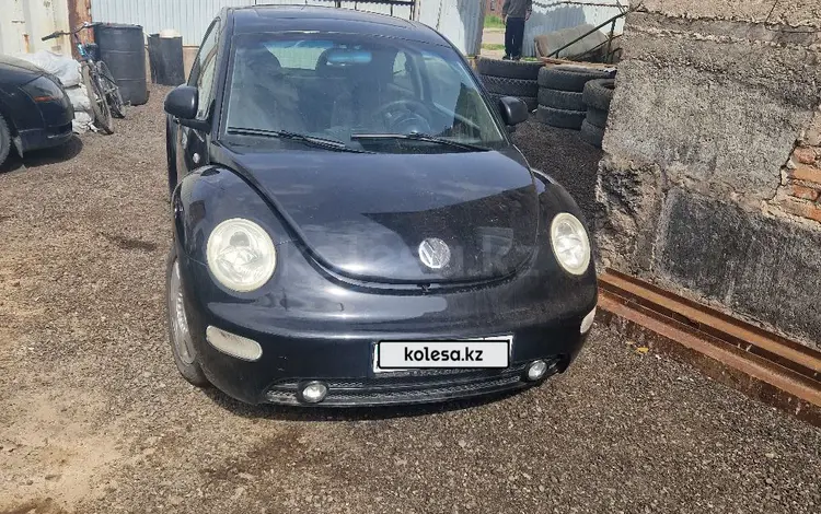 Volkswagen Beetle 2000 года за 1 700 000 тг. в Астана