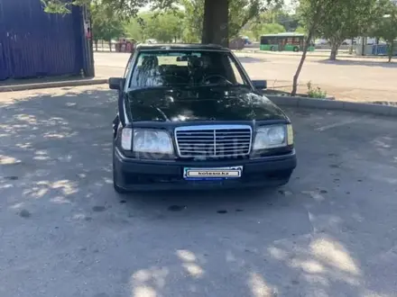 Mercedes-Benz E 280 1994 года за 1 000 000 тг. в Алматы – фото 2