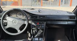 Mercedes-Benz E 320 1995 года за 2 500 000 тг. в Алматы – фото 4