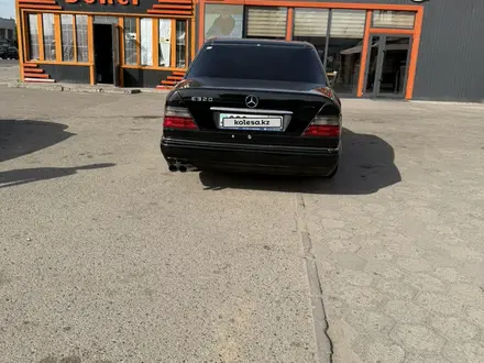 Mercedes-Benz E 320 1995 года за 2 500 000 тг. в Алматы – фото 5