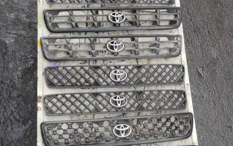Решётки Тойота РАФ 4 (Toyota RAV 4) 1994-2000 гг за 18 000 тг. в Алматы