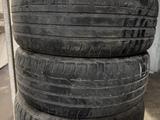 Bridgestone Turanza T001 225/45R19 92W за 20 000 тг. в Алматы